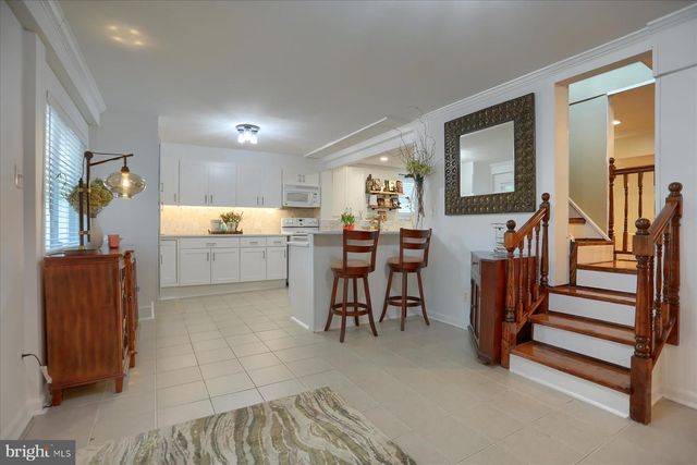 11 TYBURN CT, Lutherville Timonium, MD 21093