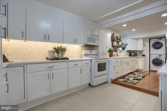 11 TYBURN CT, Lutherville Timonium, MD 21093