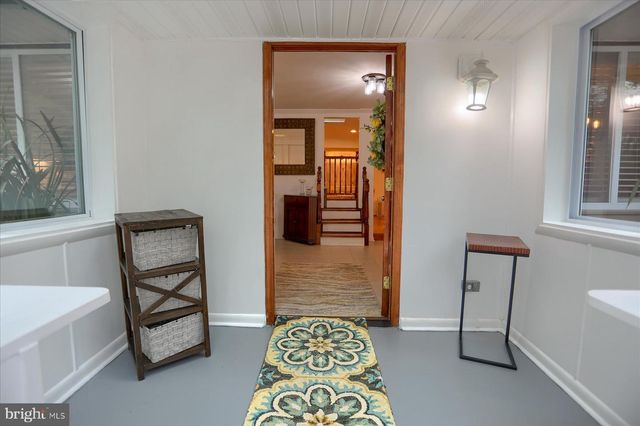 11 TYBURN CT, Lutherville Timonium, MD 21093