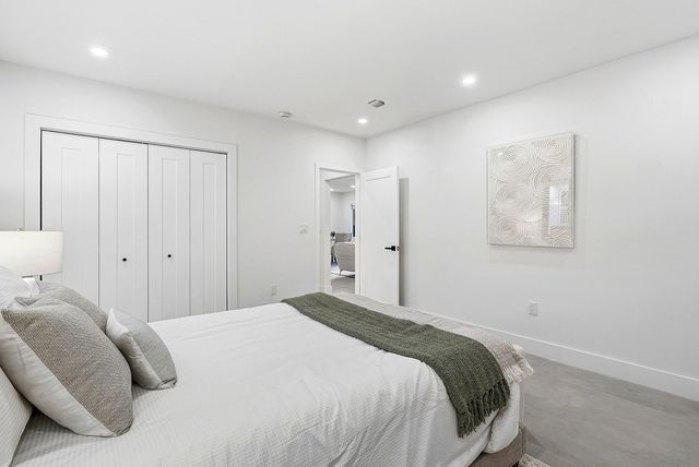 447 36th Street, West Palm Beach, FL 33407