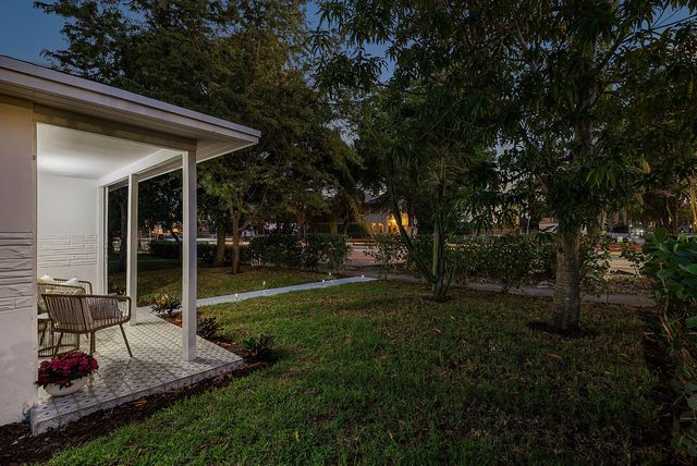 447 36th Street, West Palm Beach, FL 33407