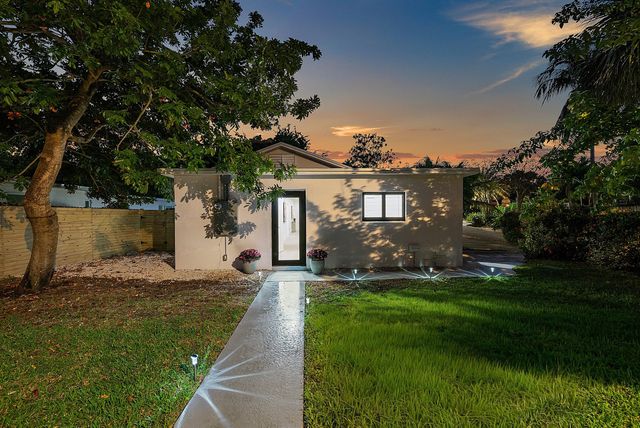 447 36th Street, West Palm Beach, FL 33407