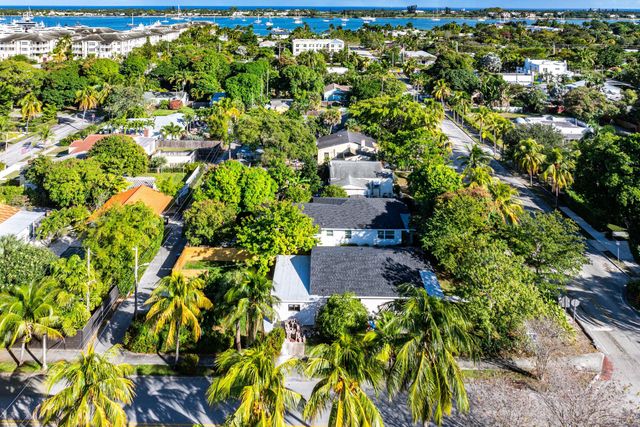 447 36th Street, West Palm Beach, FL 33407