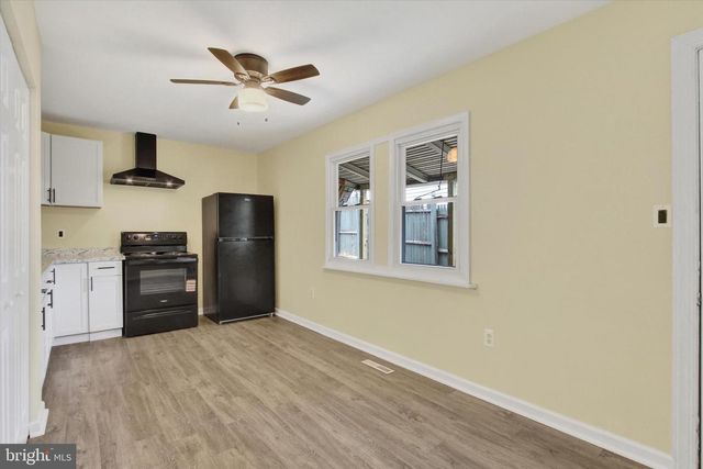 108 WALNUT ST, Steelton, PA 17113