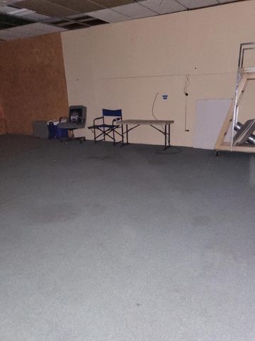 120 SW M Street, Grants Pass, OR 97526