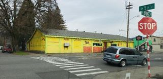 120 SW M Street, Grants Pass, OR 97526