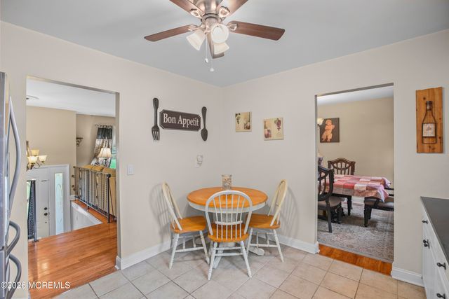 35 Chesapeake Road, Manalapan, NJ 07726