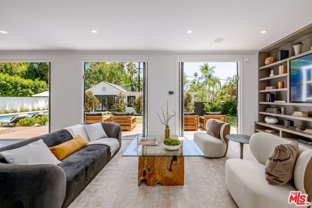 1600 N Ogden Drive, Los Angeles, CA 90046