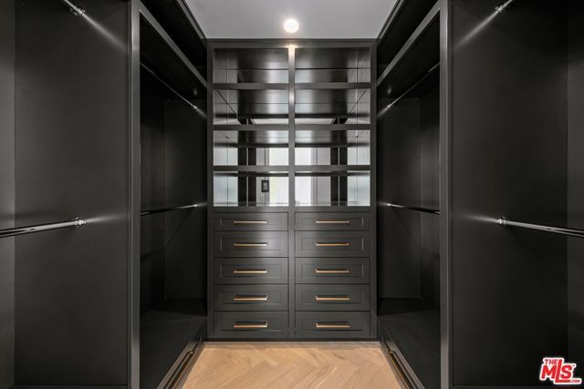 1600 N Ogden Drive, Los Angeles, CA 90046