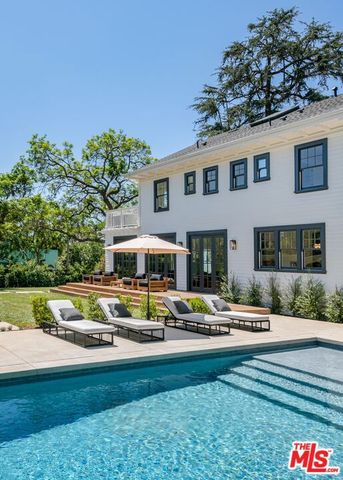 1600 N Ogden Drive, Los Angeles, CA 90046