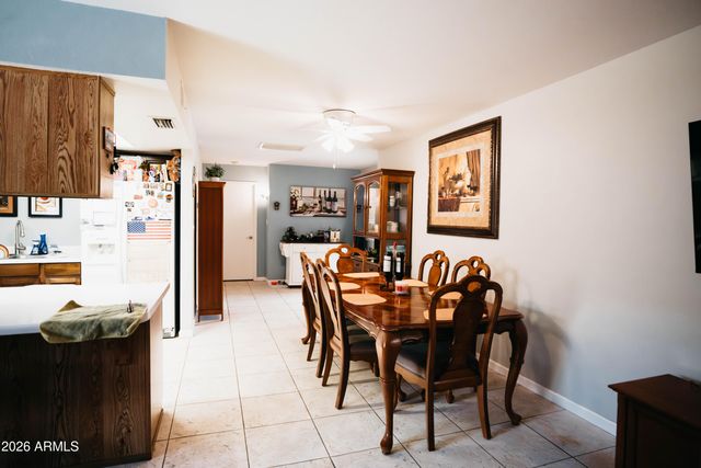 9801 N 49th Lane, Glendale, AZ 85302