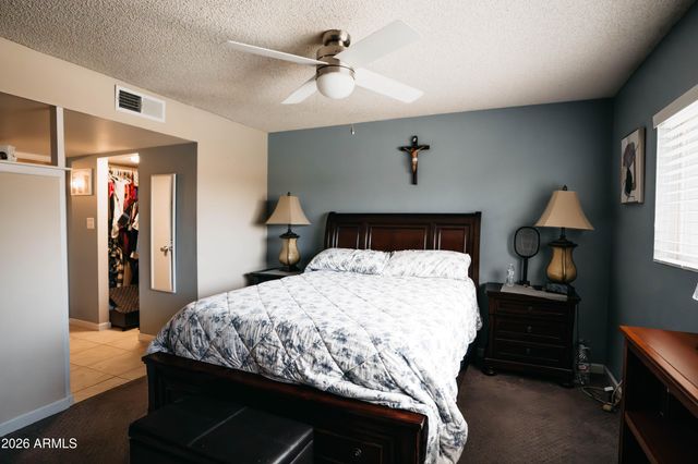 9801 N 49th Lane, Glendale, AZ 85302