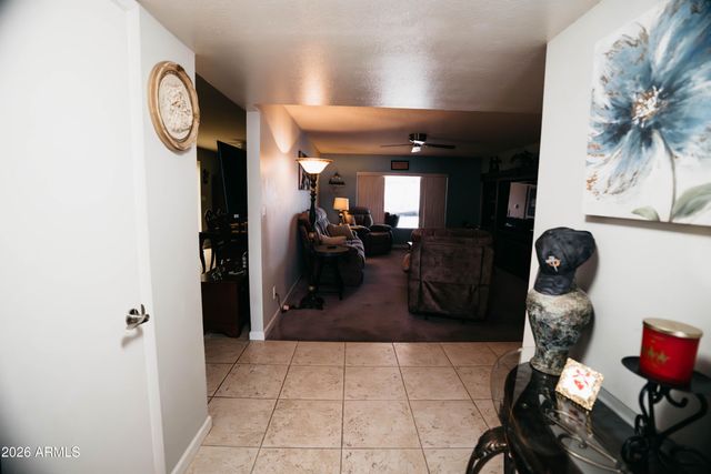 9801 N 49th Lane, Glendale, AZ 85302