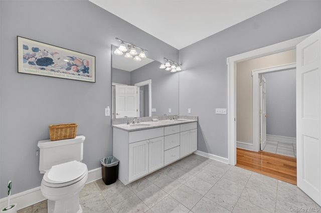 48 Eastview Lane, Red Hook, NY 12571