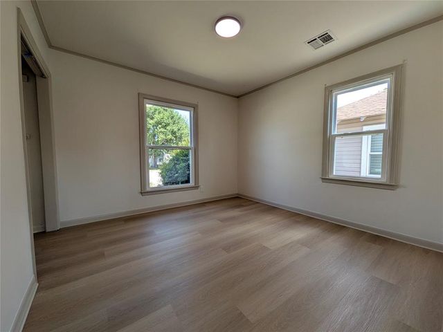 422 S 9th Street, Yukon, OK 73099