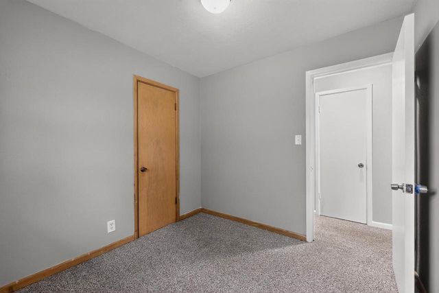 8000 W Mill ROAD, Milwaukee, WI 53218