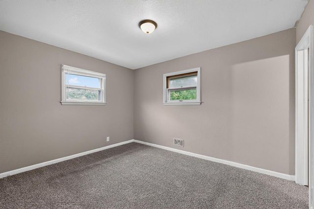 8000 W Mill ROAD, Milwaukee, WI 53218