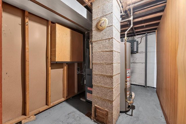 8000 W Mill ROAD, Milwaukee, WI 53218