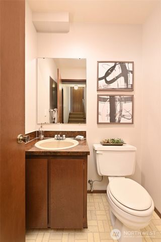 3809 NE 86th Street, Seattle, WA 98115