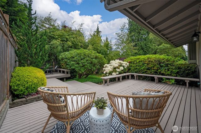 3809 NE 86th Street, Seattle, WA 98115