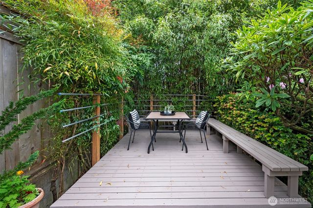 3809 NE 86th Street, Seattle, WA 98115