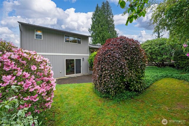 3809 NE 86th Street, Seattle, WA 98115