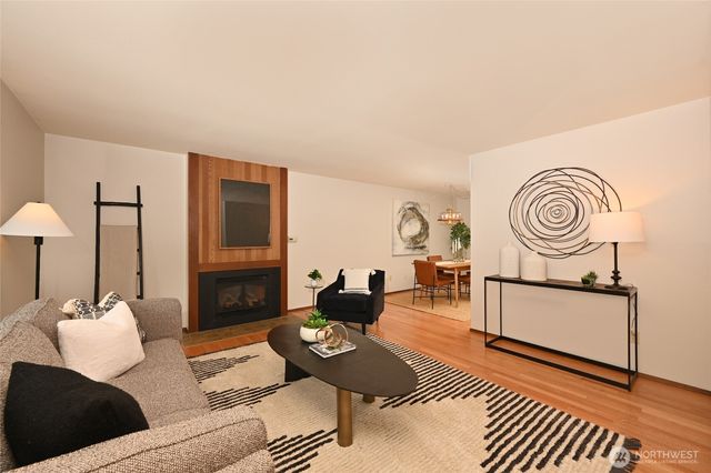 3809 NE 86th Street, Seattle, WA 98115