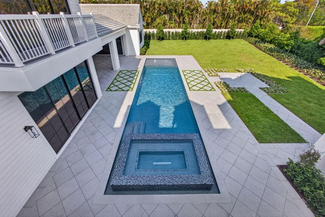 467 Mariner Drive, Jupiter, FL 33477