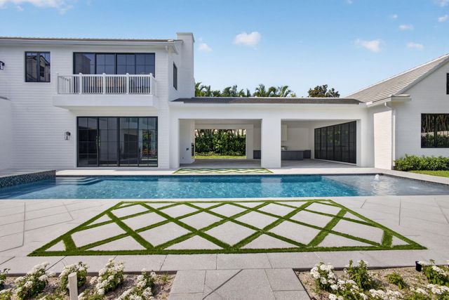 467 Mariner Drive, Jupiter, FL 33477