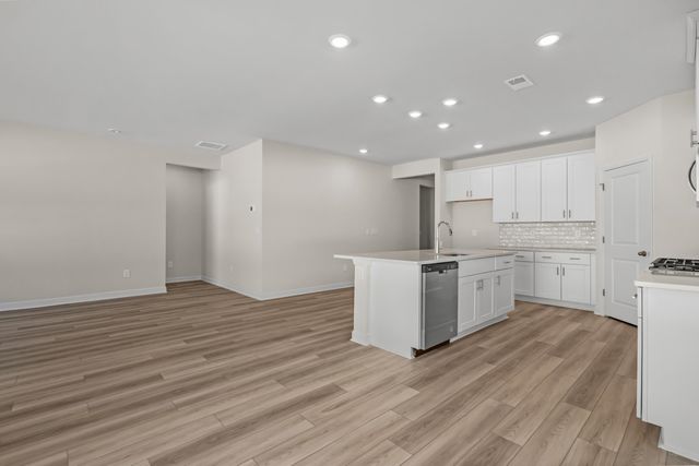 305 Jessamine St., Longs, SC 29568