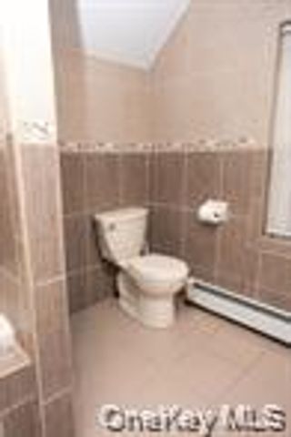 24 Whaley Street, Freeport, NY 11520