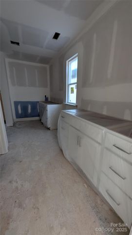 2962 Clyde Drive, Charlotte, NC 28208