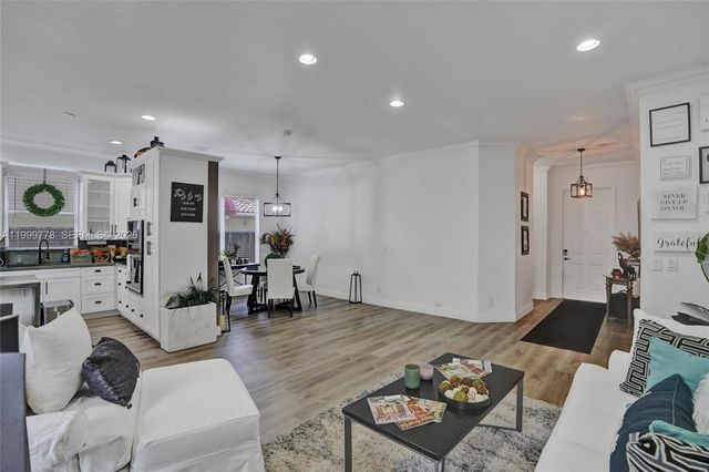 12833 SW 50th Ct, Miramar, FL 33027