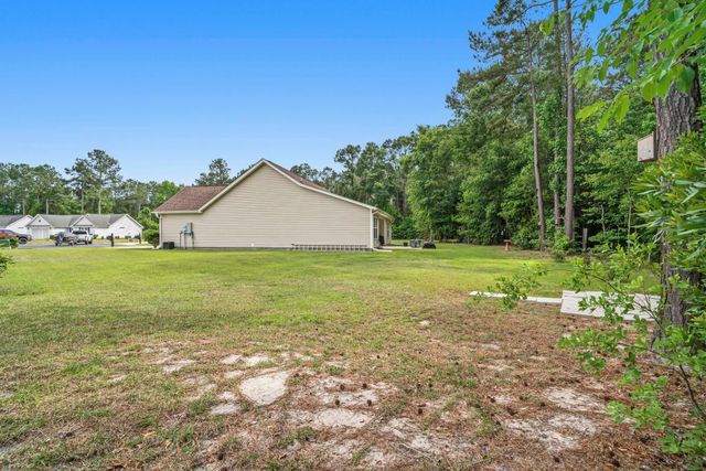 252 Timber Run Dr., Georgetown, SC 29440