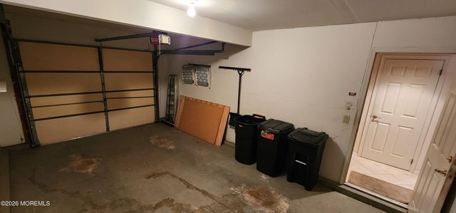 102 Cardigan Court, Manchester, NJ 08759