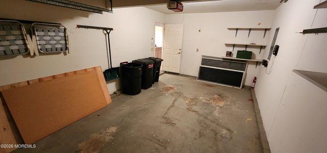 102 Cardigan Court, Manchester, NJ 08759
