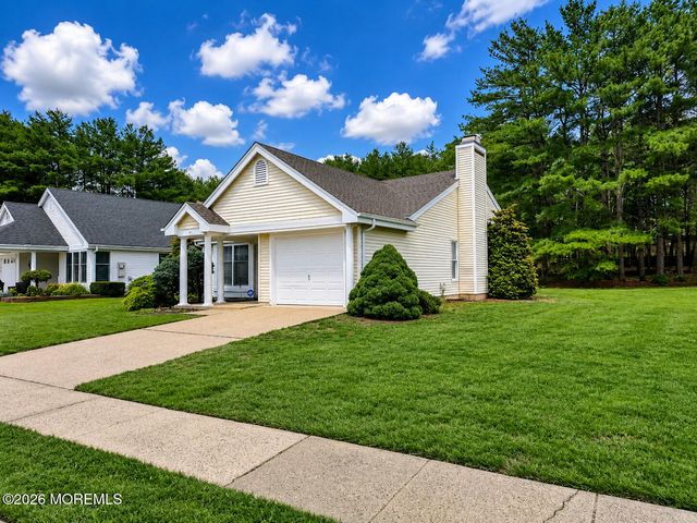 102 Cardigan Court, Manchester, NJ 08759