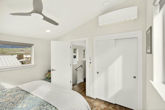 100 Dunn Circle, Ashland, OR 97520