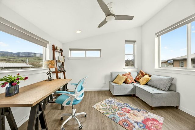 100 Dunn Circle, Ashland, OR 97520