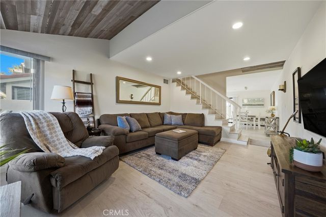 6147 Arroyo Road 4, Palm Springs, CA 92264