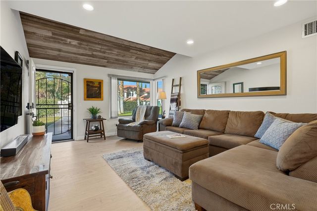 6147 Arroyo Road 4, Palm Springs, CA 92264