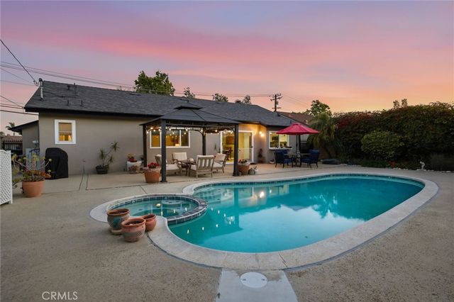 5909 Old Wheeler, La Verne, CA 91750