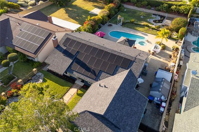5909 Old Wheeler, La Verne, CA 91750