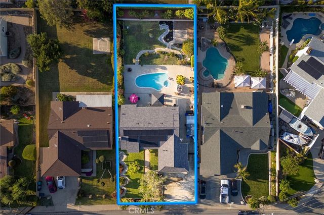 5909 Old Wheeler, La Verne, CA 91750