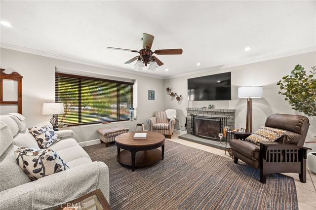 5909 Old Wheeler, La Verne, CA 91750
