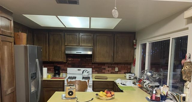 2852 Rascommon Way, Sacramento, CA 95827