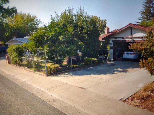 2852 Rascommon Way, Sacramento, CA 95827
