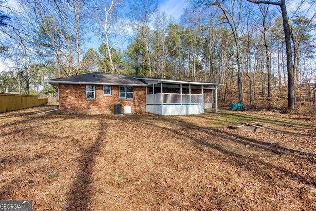 3237 Gus Robinson Road, Powder Springs, GA 30127