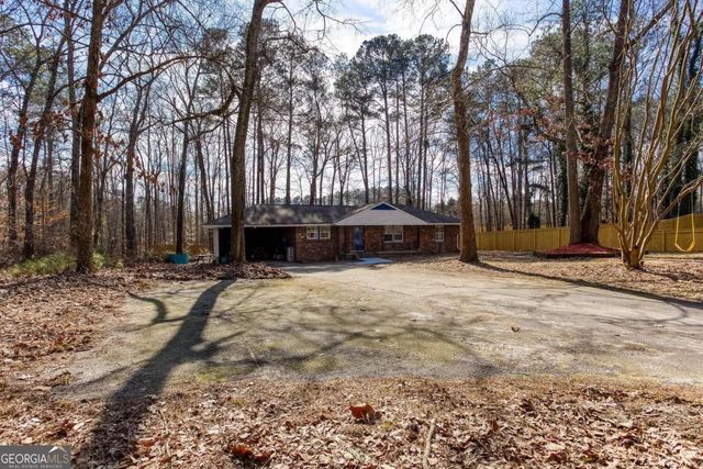 3237 Gus Robinson Road, Powder Springs, GA 30127