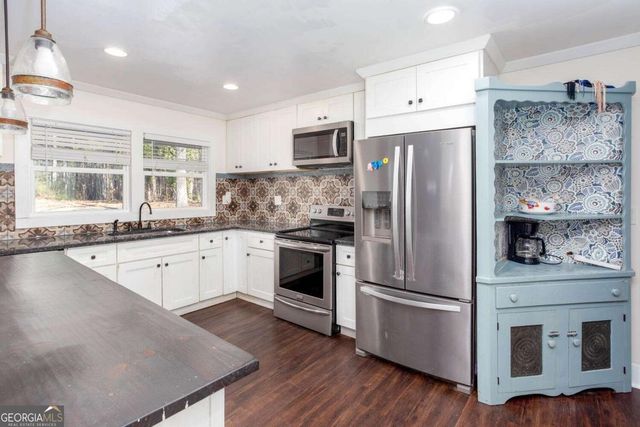3237 Gus Robinson Road, Powder Springs, GA 30127